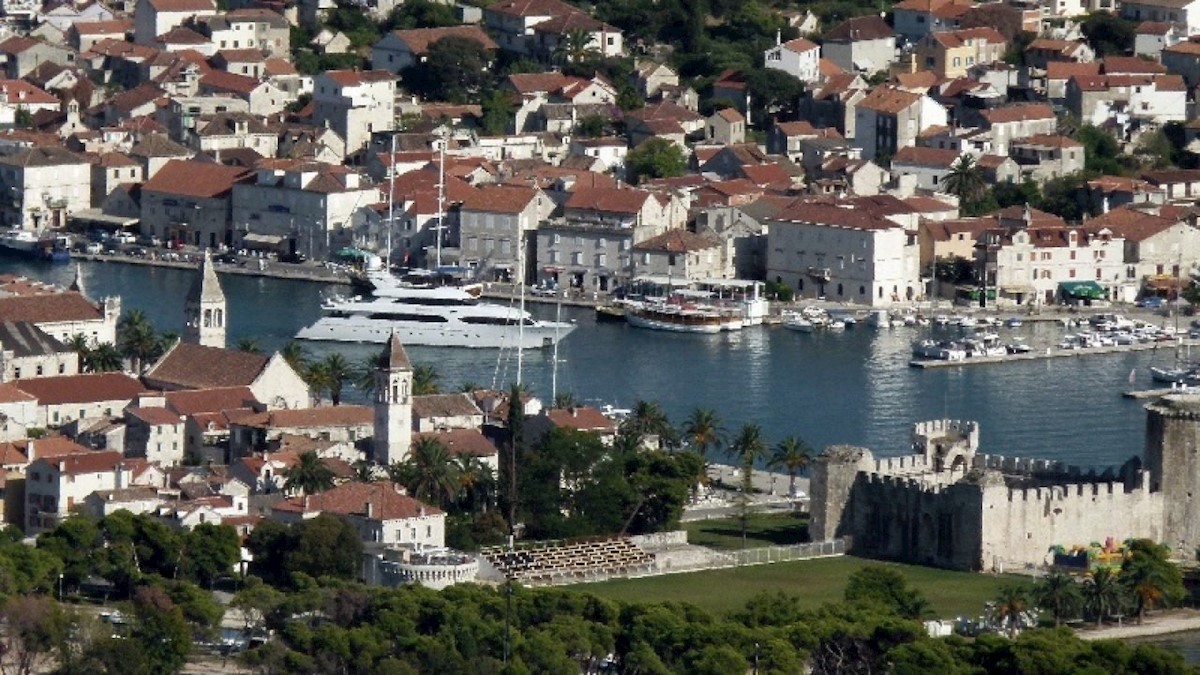 TROGIR