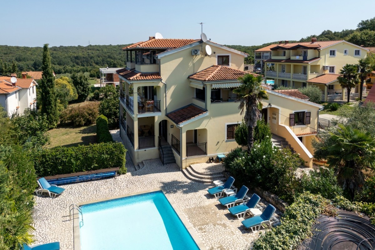 Дом POREČ, 790.000 €