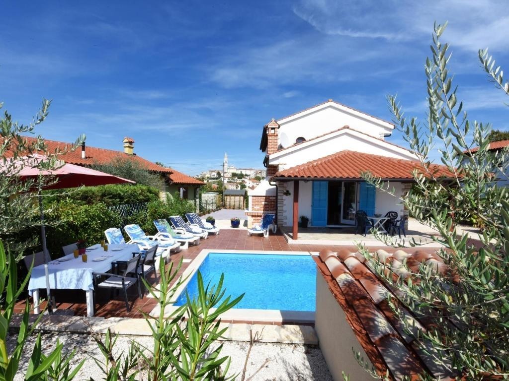 Дом POREČ, 395.000 €
