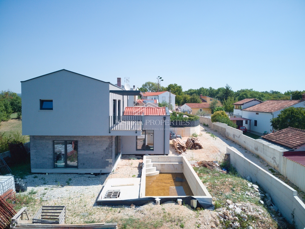 SVETI LOVREČ PAZENATIČKI