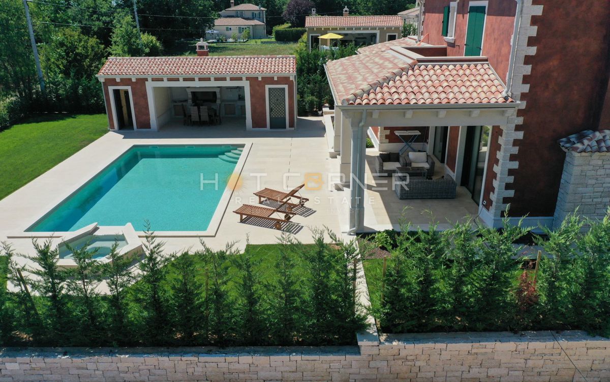 Vila Kringa, Tinjan, 264m2 – 2