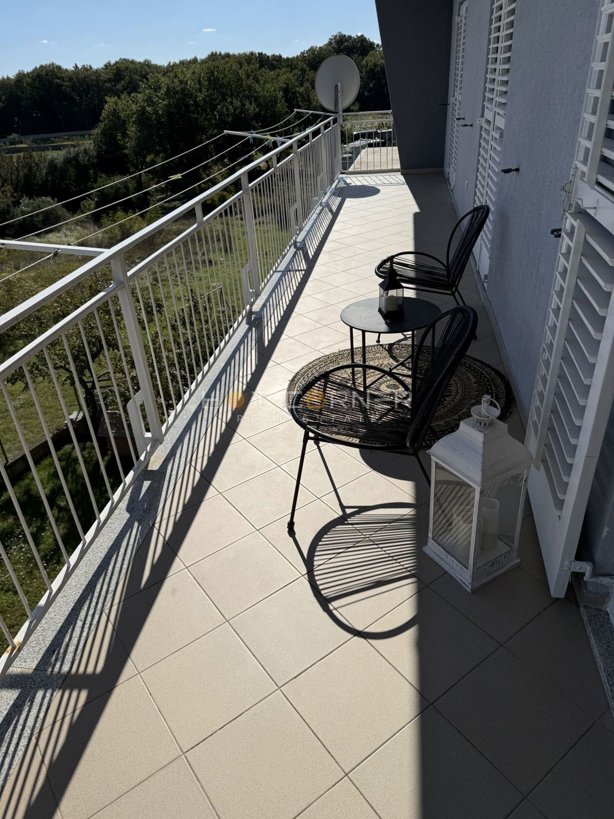 Pula, Busoler – beautifully furnished 3-bedroom apartment with garden