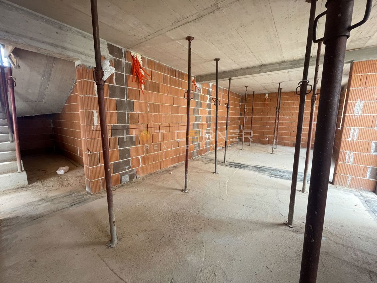 Flat Valdebek, Pula, 57m2