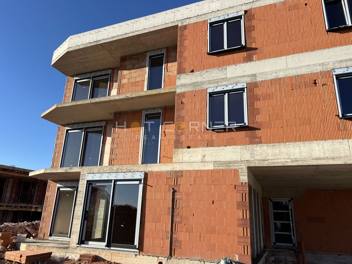 PJEŠČANA UVALA