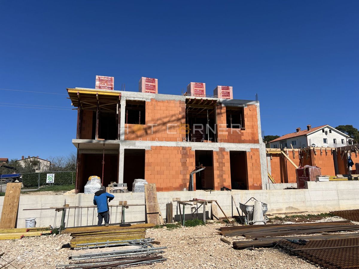 Busoler, Pula, 400 m from Pula City Mall, beautiful new building, 1st floor, 2 bedrooms