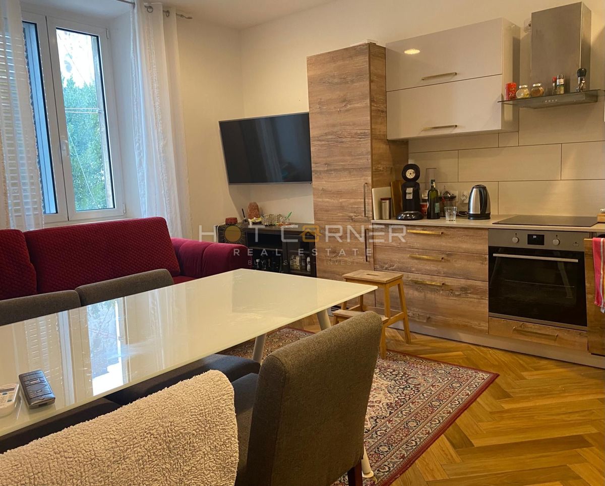 Appartamento PULA, 300.000 €