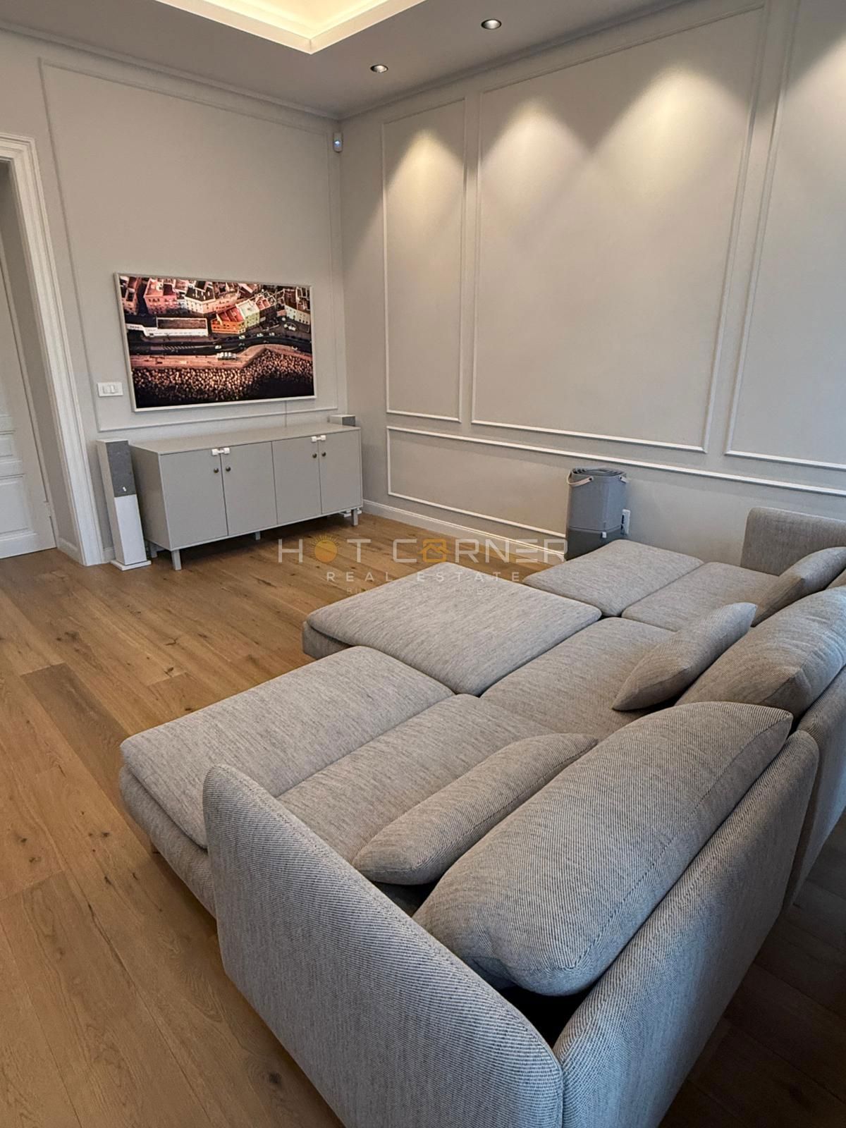 Luksuzno renoviran stan uz Arenu, 90 m² – 3