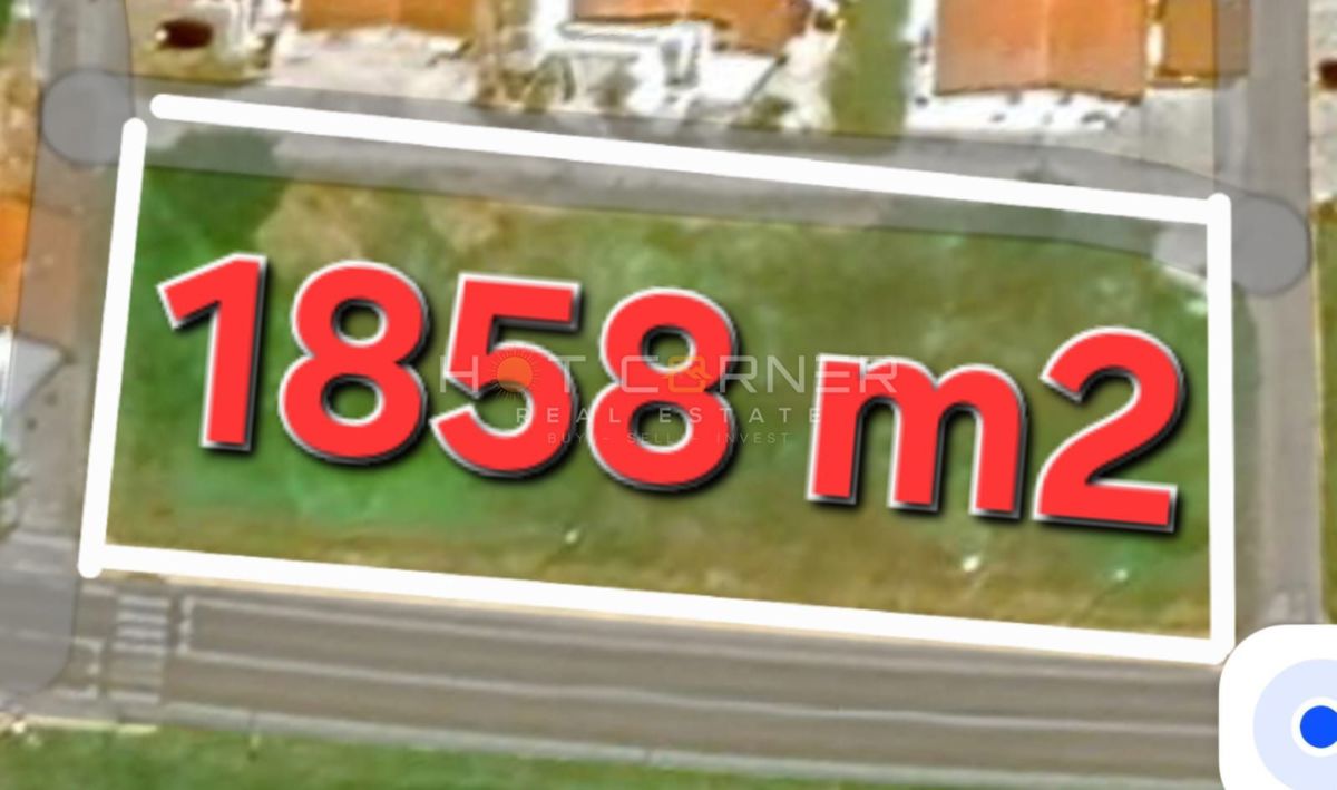 Terreno NOVIGRAD, 687.460 €