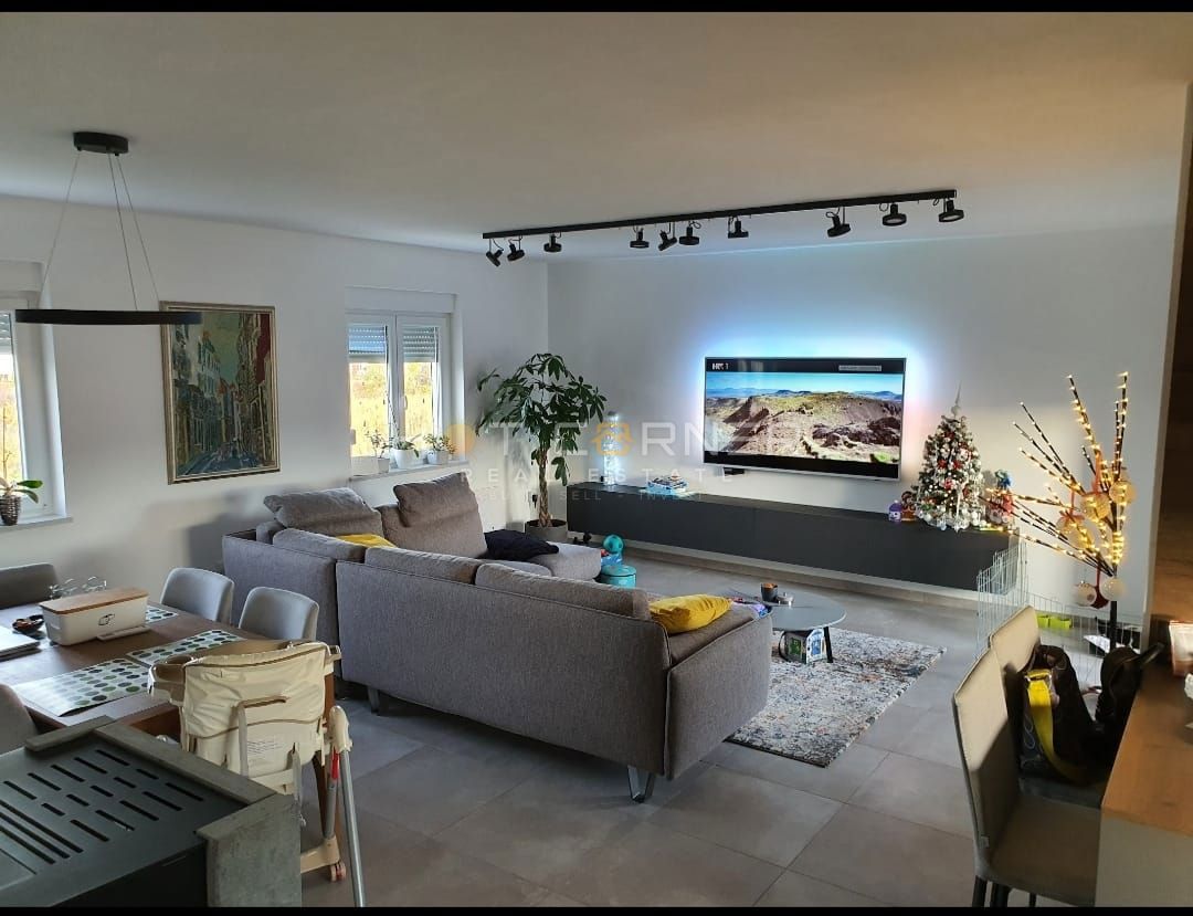 Квартира FAŽANA, 350.000 €