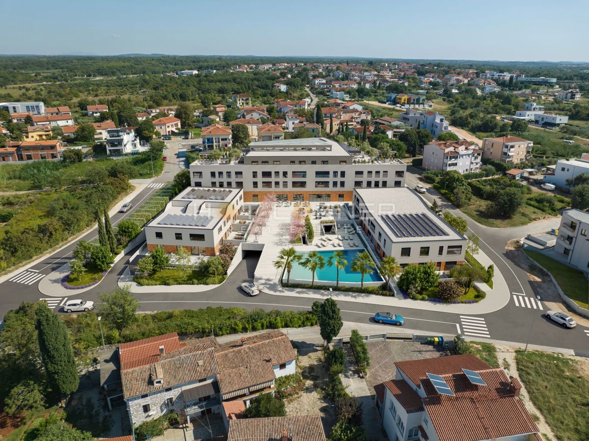 Poreč, luksuzni stan, 3 spavaće sobe, prekrasan pogled na more, bazen, lift – 3
