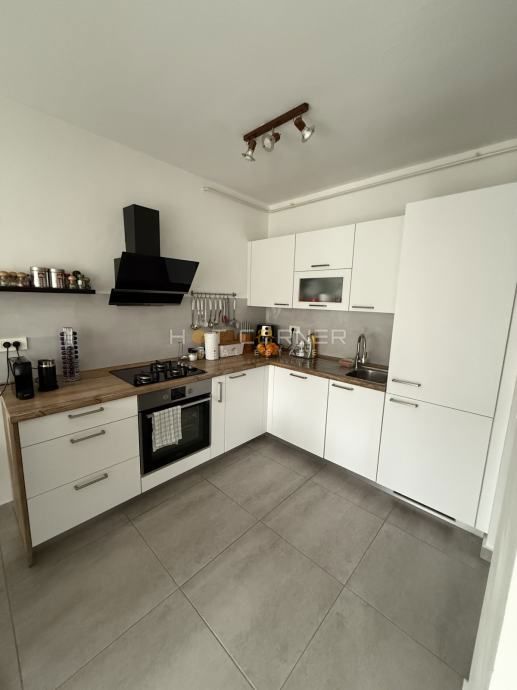 Šijana - renovated apartment on the 1st floor, quiet location, terrace, 2 bedrooms, building permit
