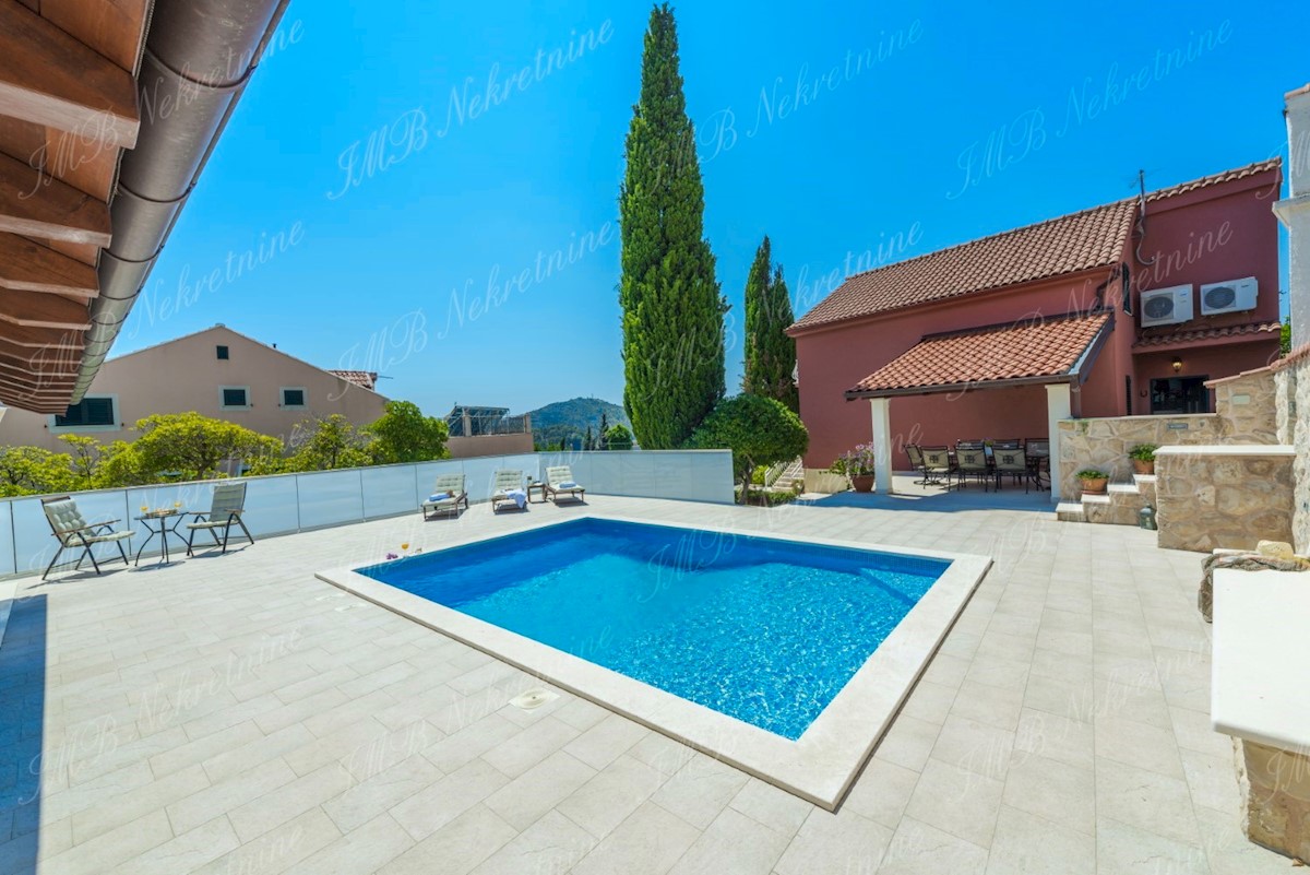 DUBROVNIK