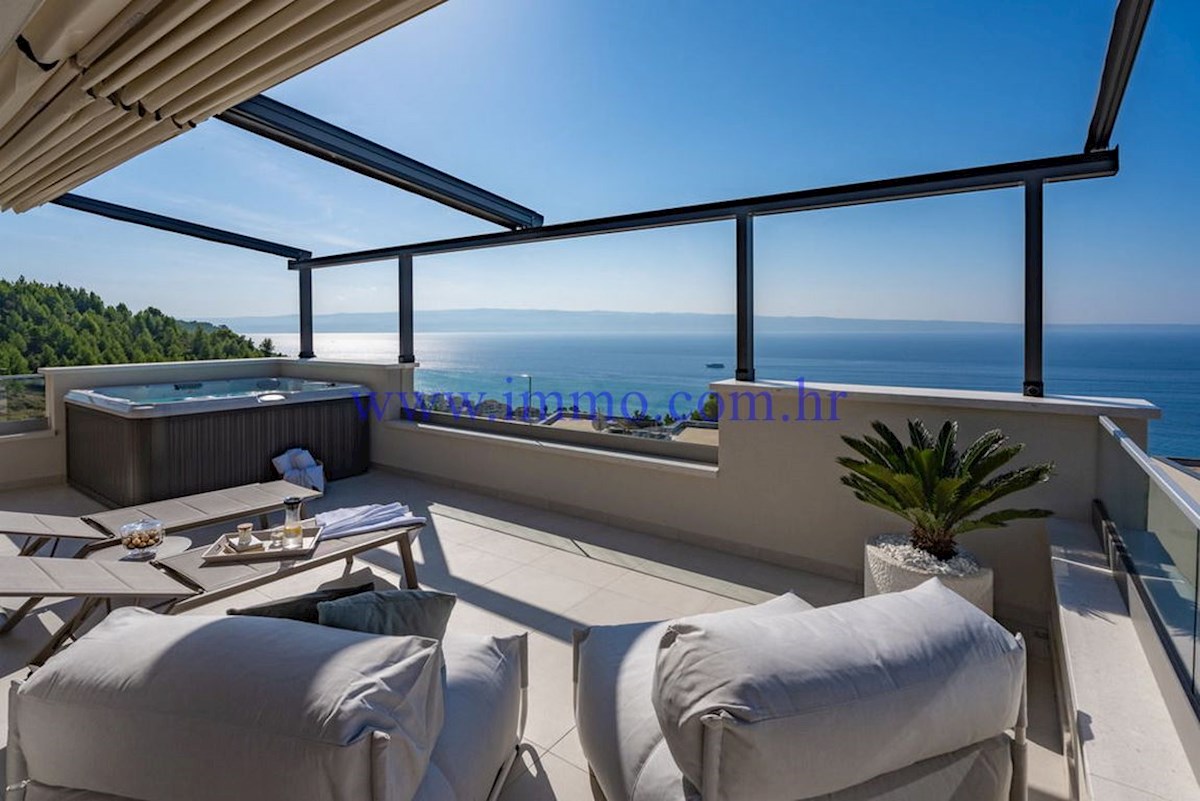 Дом SPLIT 1.890.000 € Продается IMMO - real estate agency