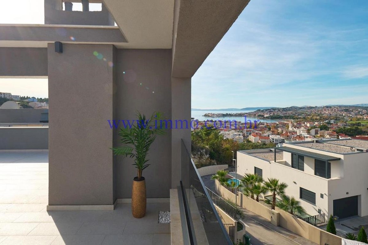 Дом SPLIT 1.250.000 € Продается IMMO - real estate agency