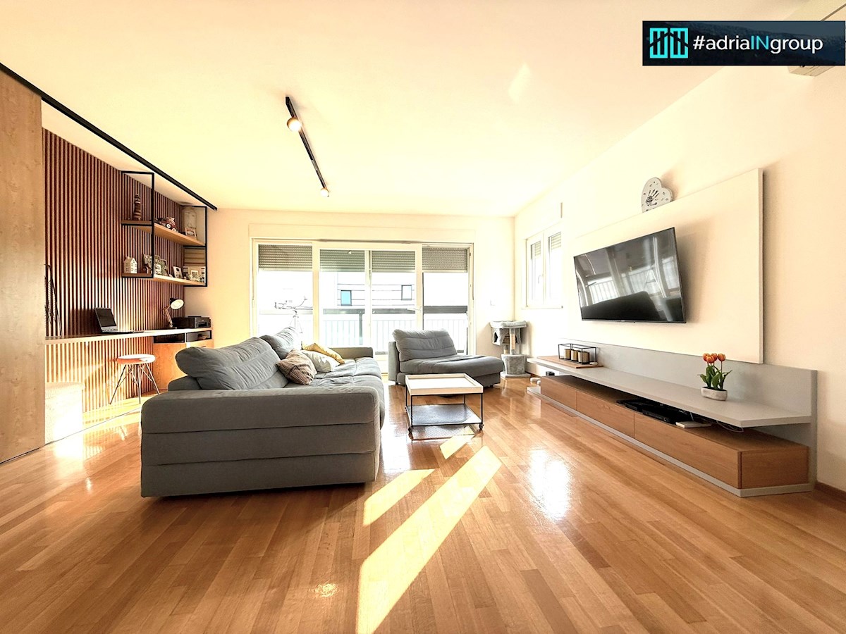 Appartamento PODSTRANA, 595.000 €