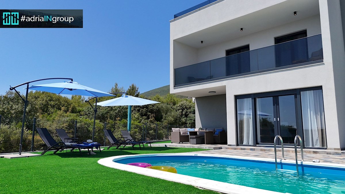 Дом KAŠTELA, 1.199.000 €