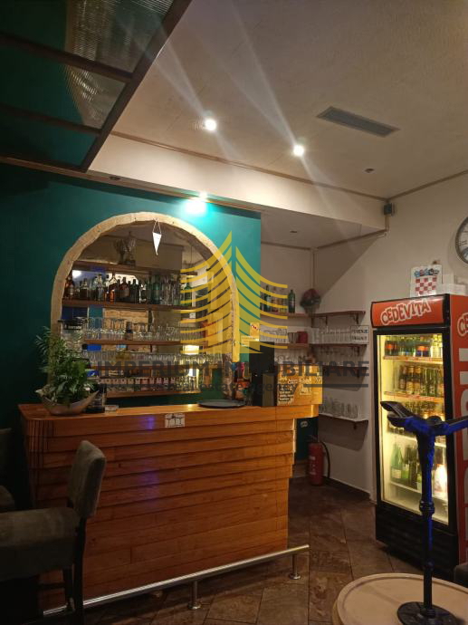 Locale commerciale SPLIT, 230.000 €