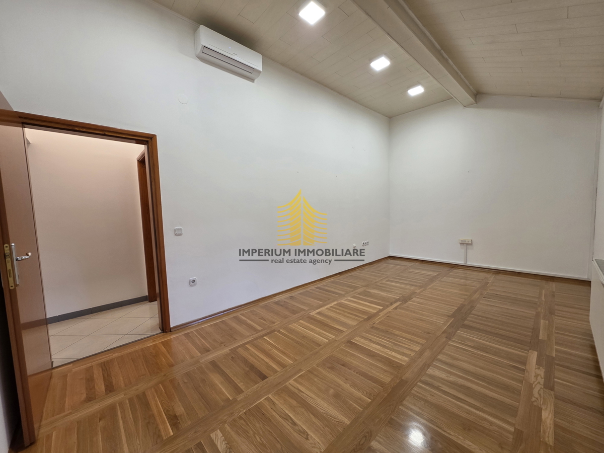 Коммерческая площадь ZAGREB, 1.200 €