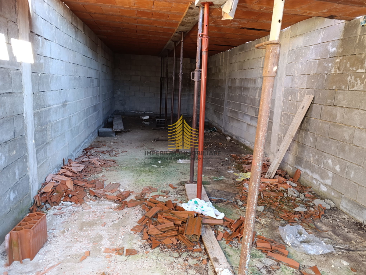 Коммерческая площадь KAŠTELA, 125.000 €