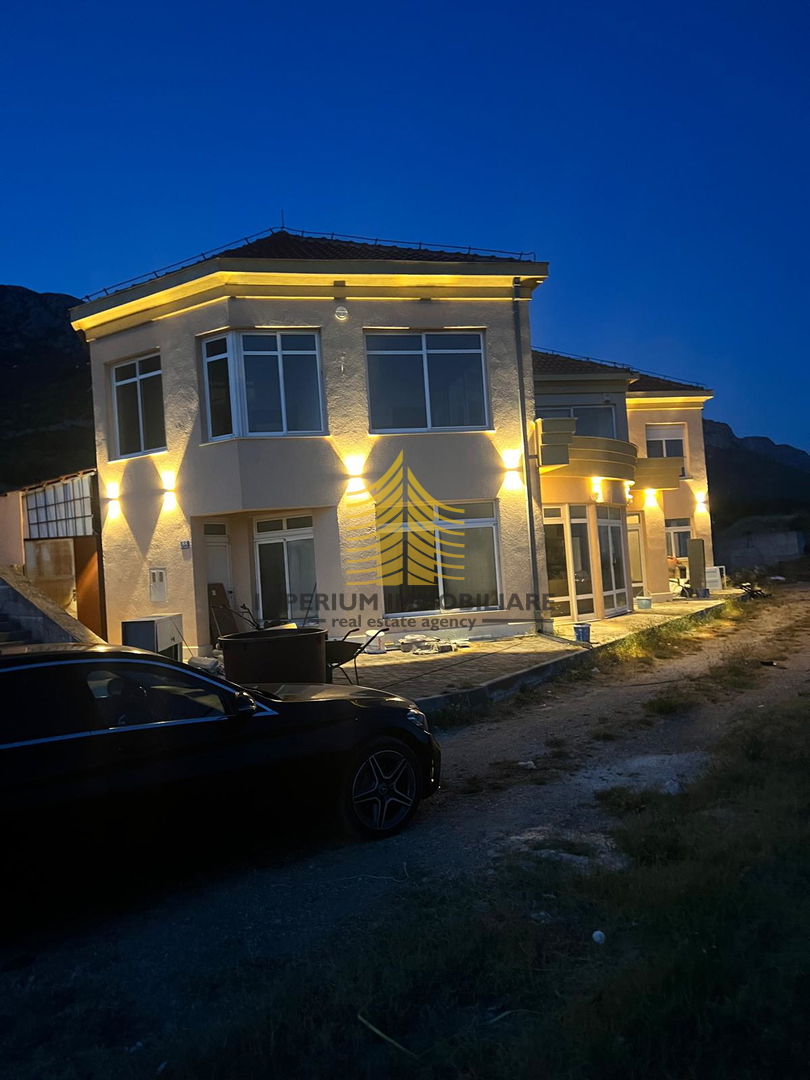 KAŠTEL SUĆURAC
