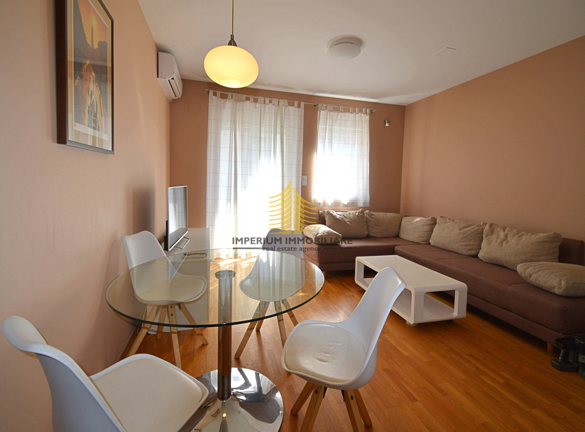 Appartamento ZAGREB, 800 €