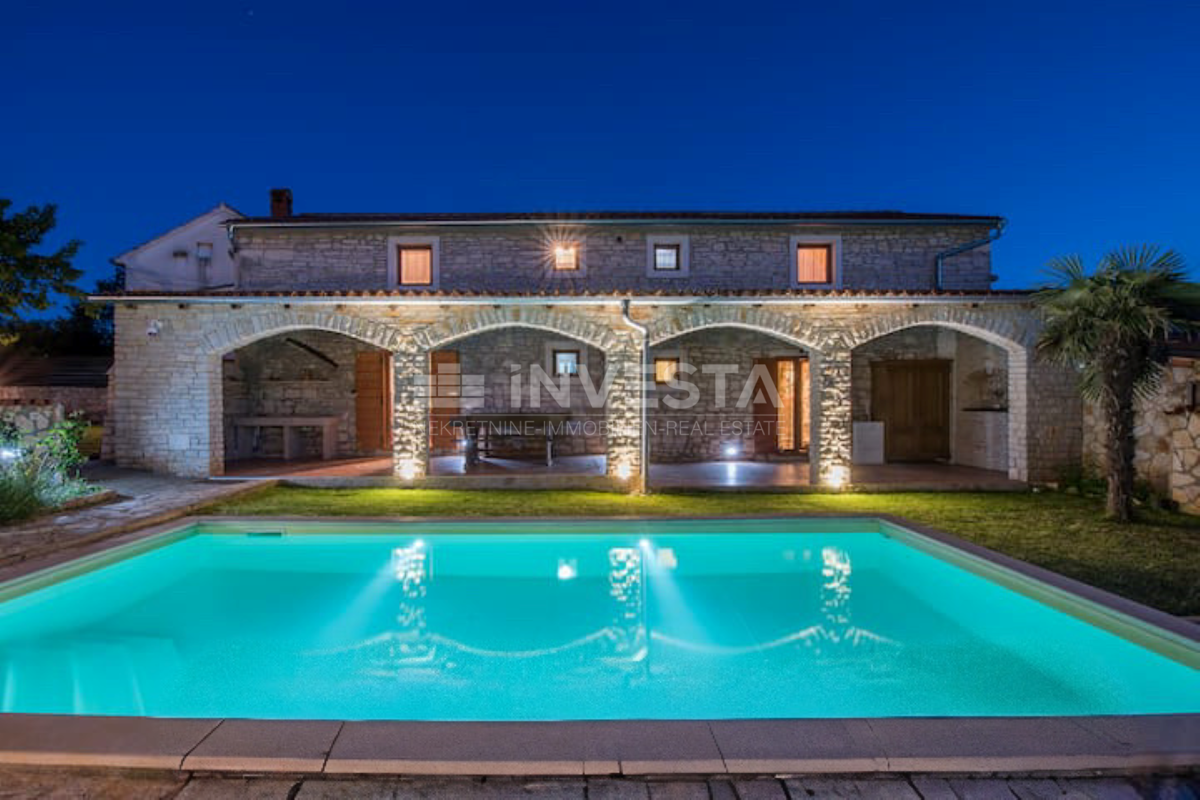 Casa SVETVINČENAT, 690.000 €