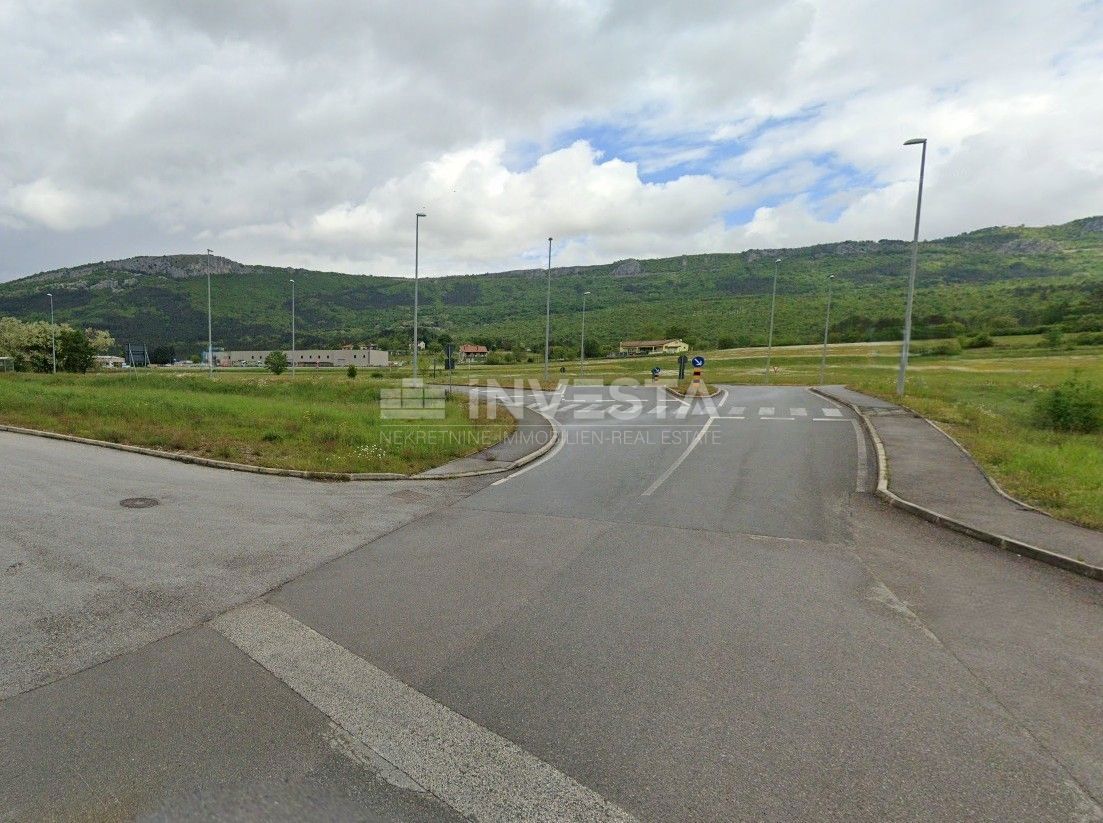 Участок BUZET, 349.000 €