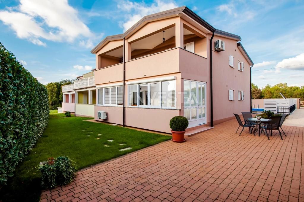 Casa POREČ, 450.000 €