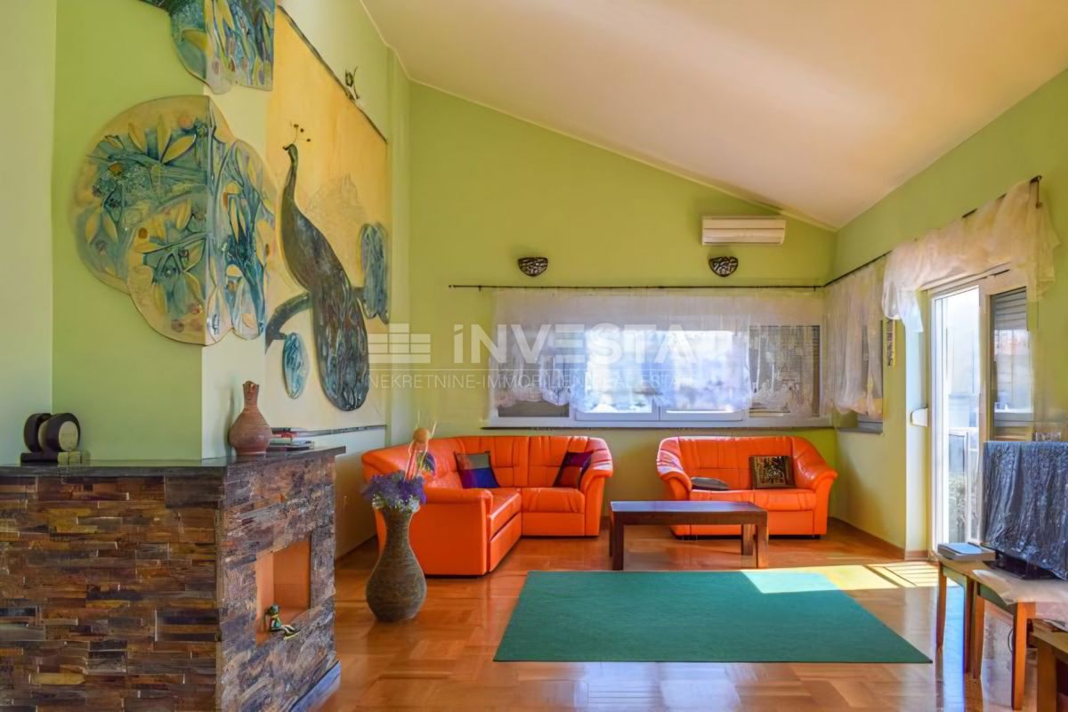 Appartamento FAŽANA, 380.000 €