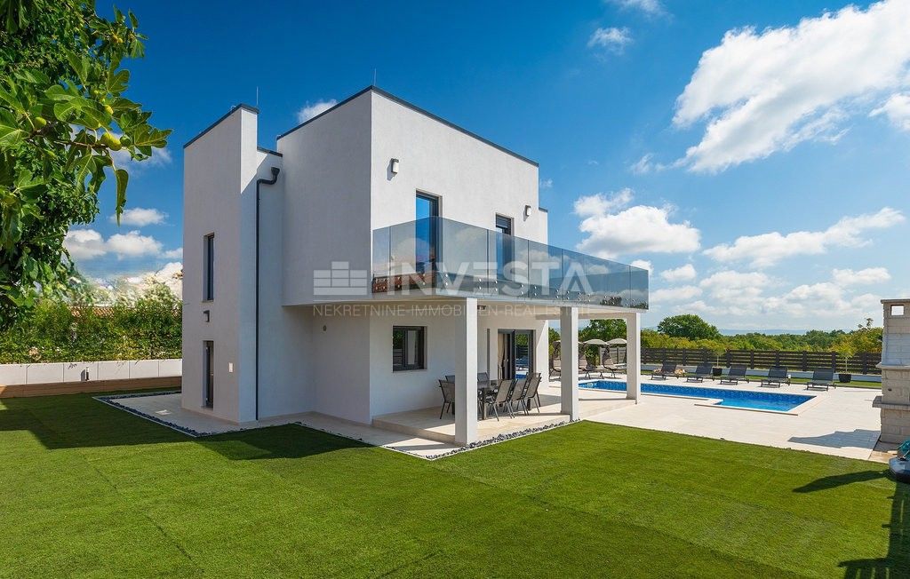 Дом VODNJAN, 470.000 €