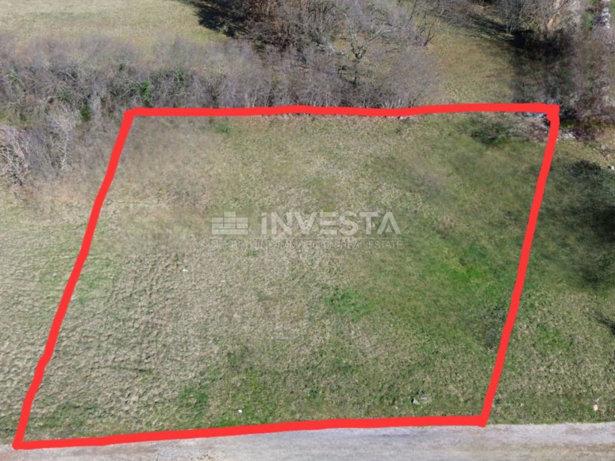 Terreno MARČANA, 81.000 €