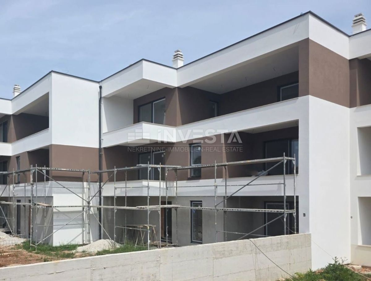 Valdebek - apartment under construction, penthouse, 3 bedrooms, terrace, garage