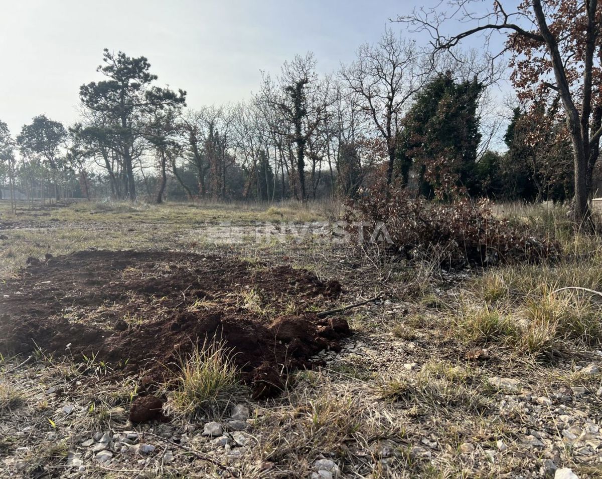 Terreno BARBAN, 62.400 €