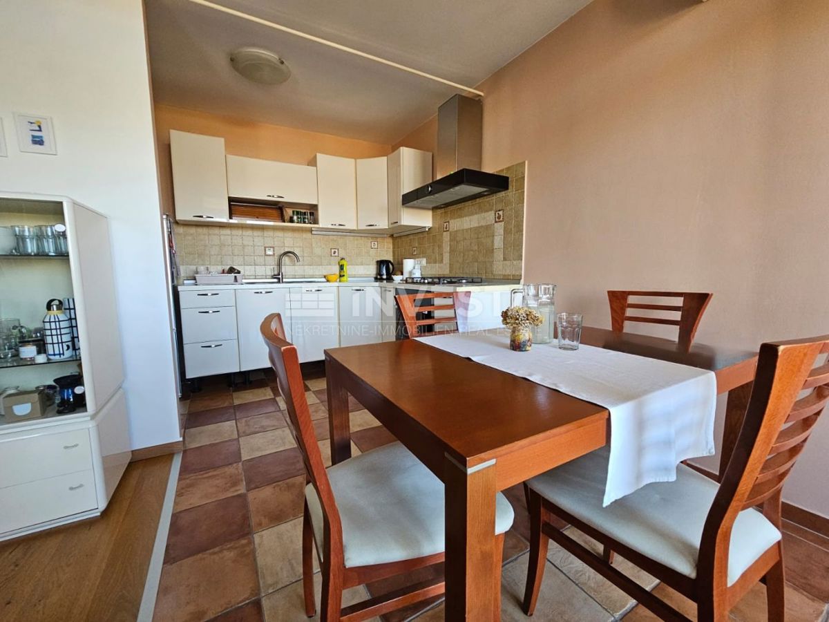 Appartamento PULA, 260.000 €