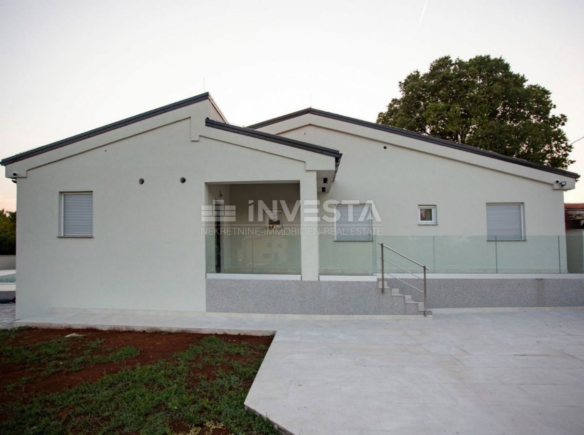 Дом ROVINJ, 495.000 €