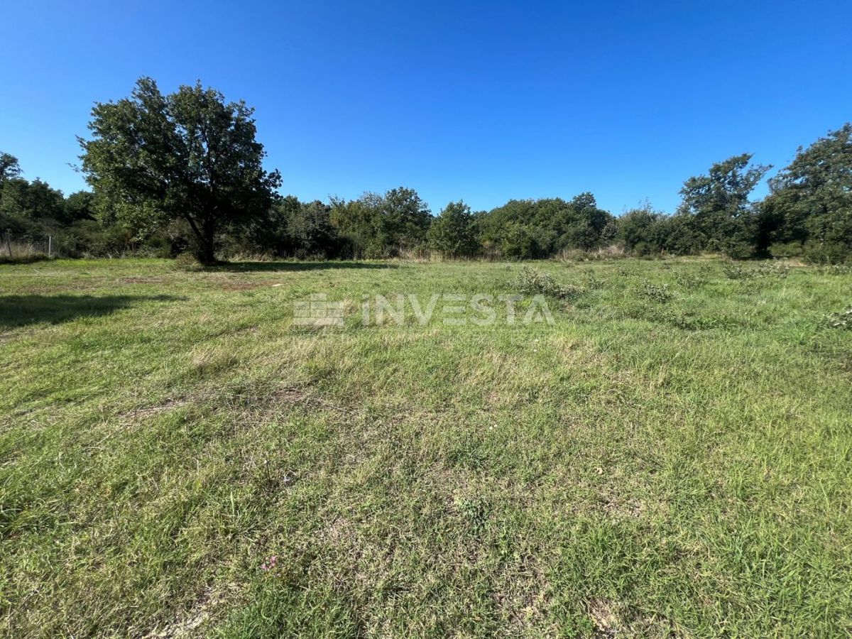 Terreno VODNJAN, 24.200 €