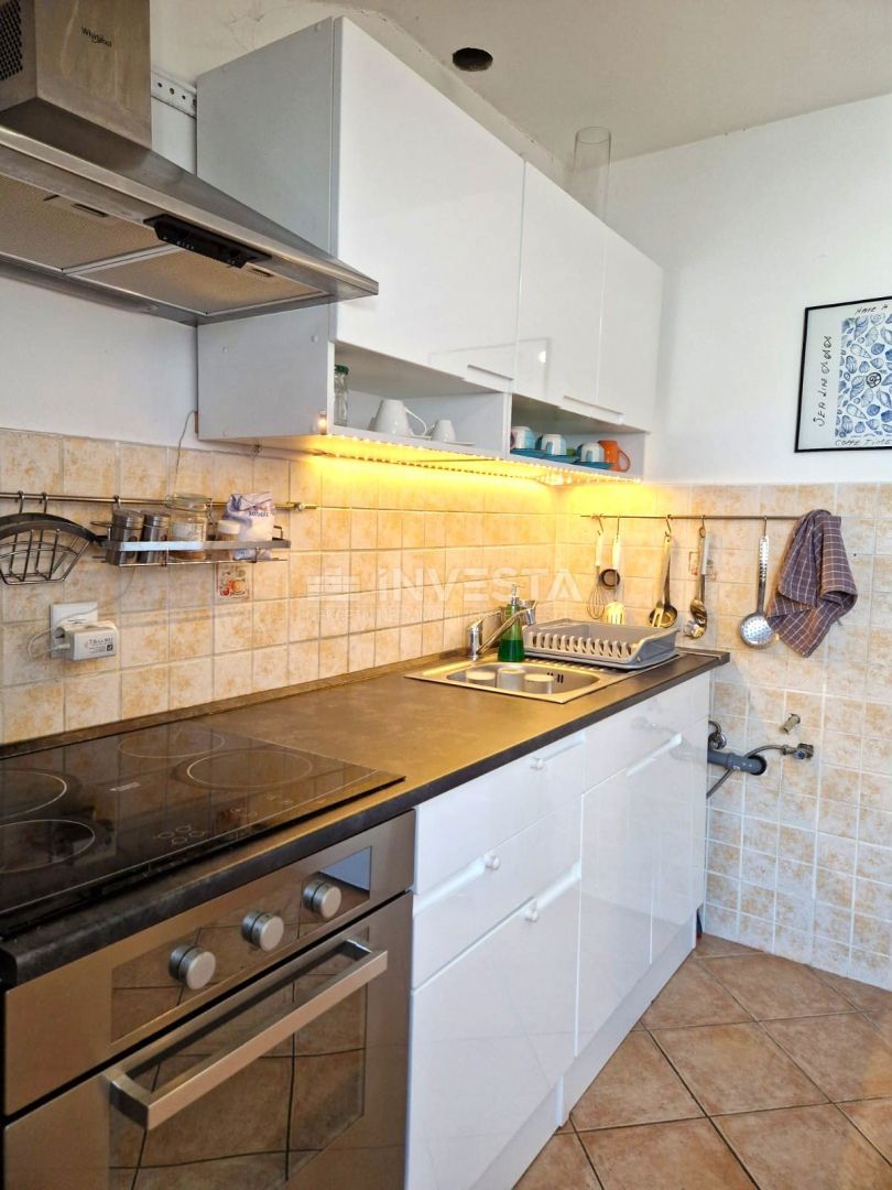 Appartamento PULA, 207.000 €