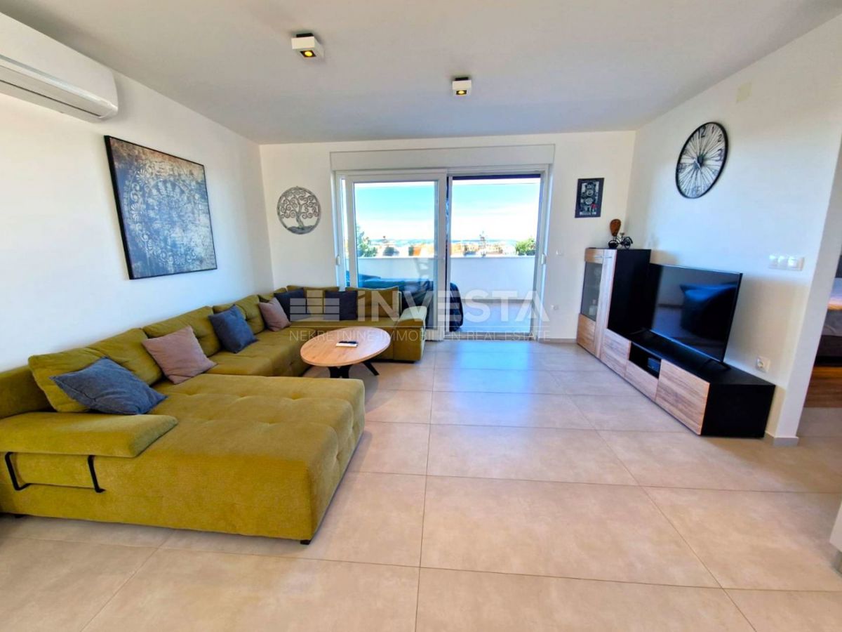 Appartamento FAŽANA, 357.000 €