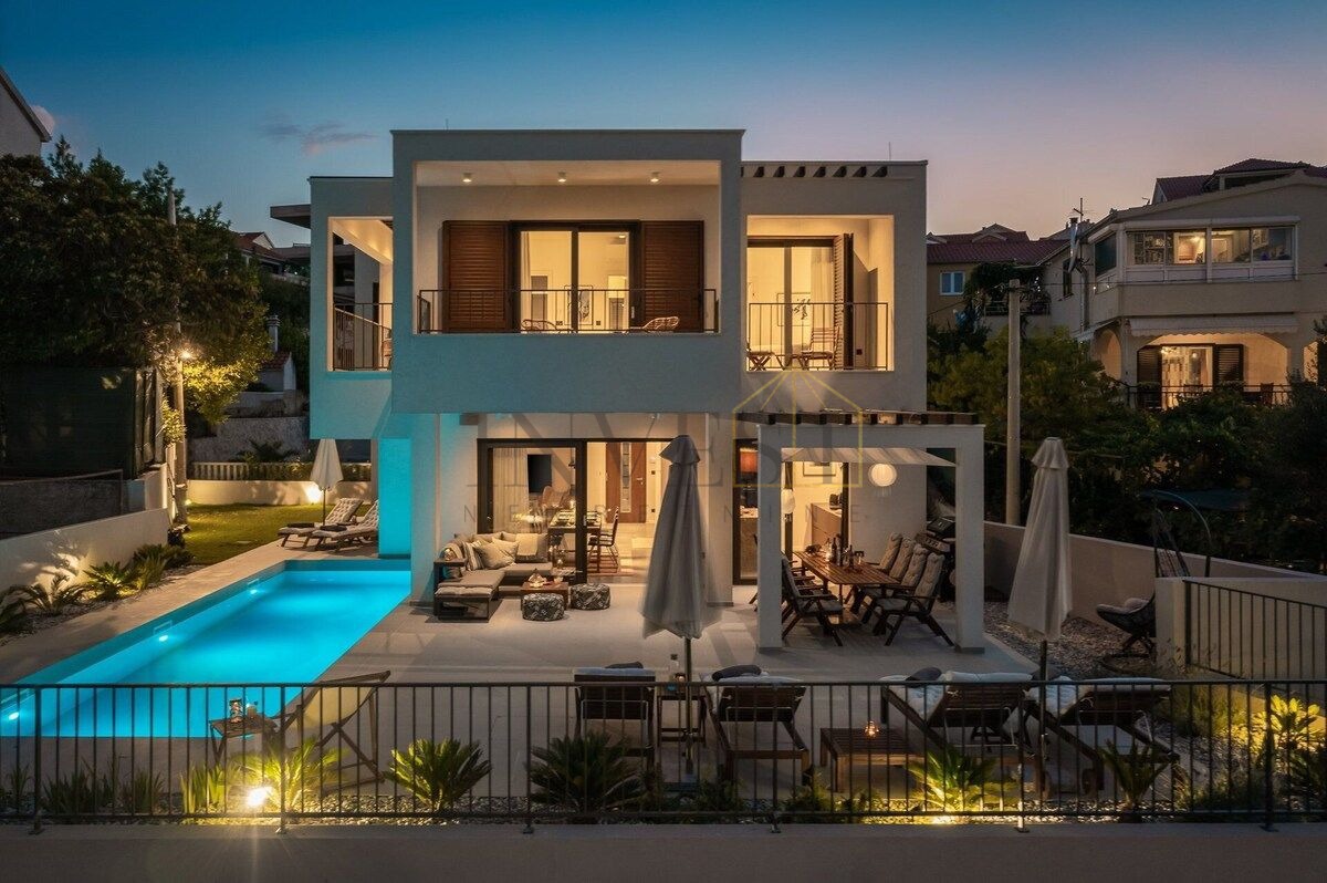 Casa ČIOVO, 1.395.000 €