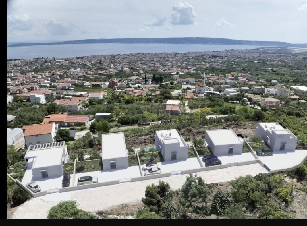 KAŠTEL STARI