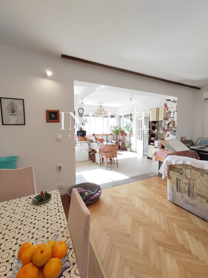 Дом KAŠTELA, 550.000 €