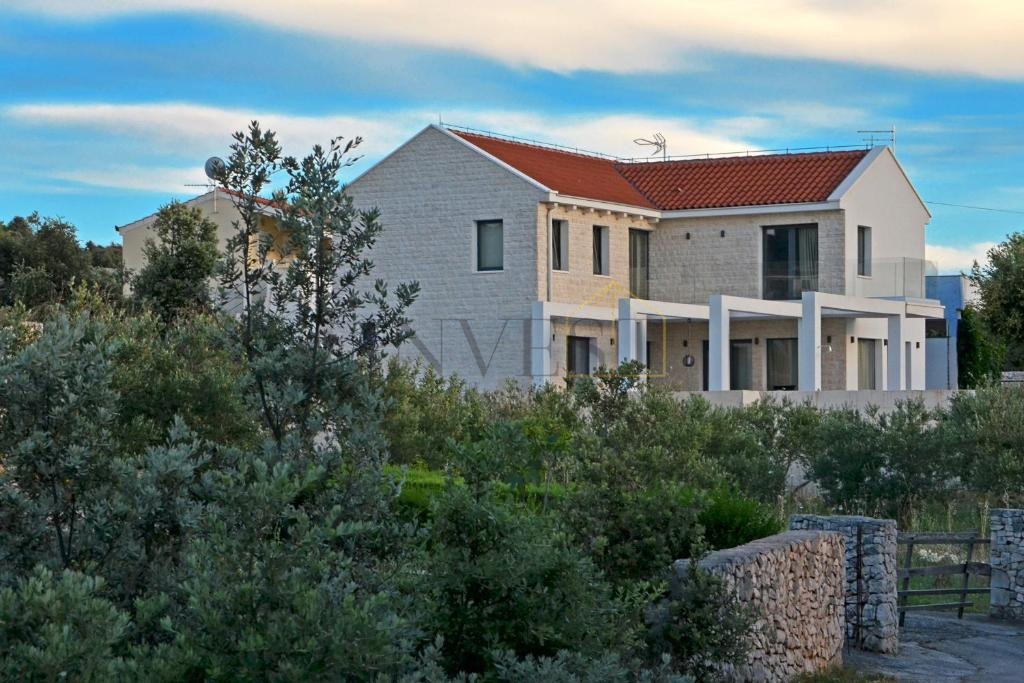 Дом ROGOZNICA, 1.200.000 €