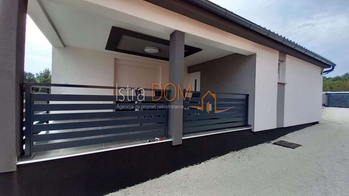 Дом MARČANA, 231.000 €