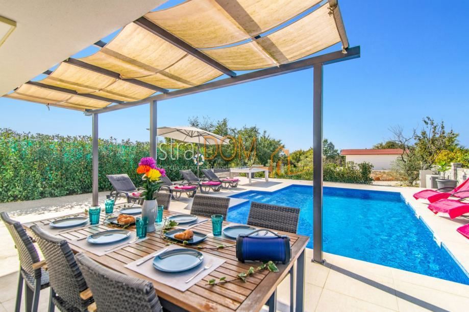 Дом SVETVINČENAT, 499.000 €