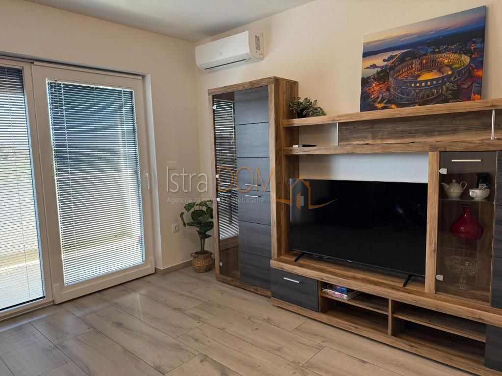 Flat Veli vrh, Pula, 72,21m2