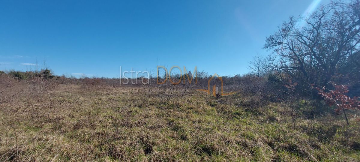 Terreno SVETVINČENAT, 280.980 €