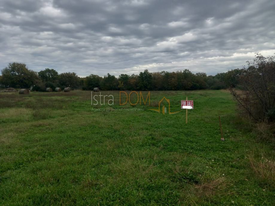 Terreno VODNJAN, 41.500 €