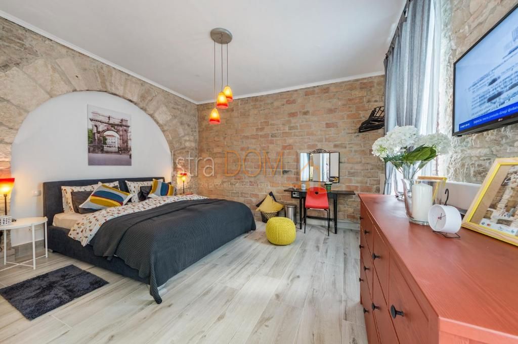 Flat Centar, Pula, 59m2