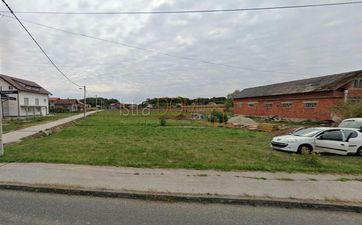 KUPINEČKI KRALJEVEC