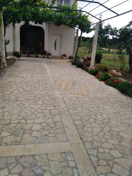 VALBANDON